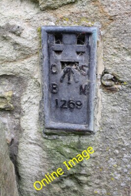 Foto 6x4 Benchmark auf Daisy Farm Outhgill Ordnance Vermessung bündige Halterung c2014