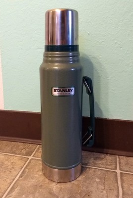 classic vacuum thermos bottle coffee green stanley hammertone 1.1 qt stainless