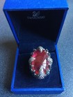 Großer klobiger Swarovski Cocktail Ring rot Kristall Gothic 58