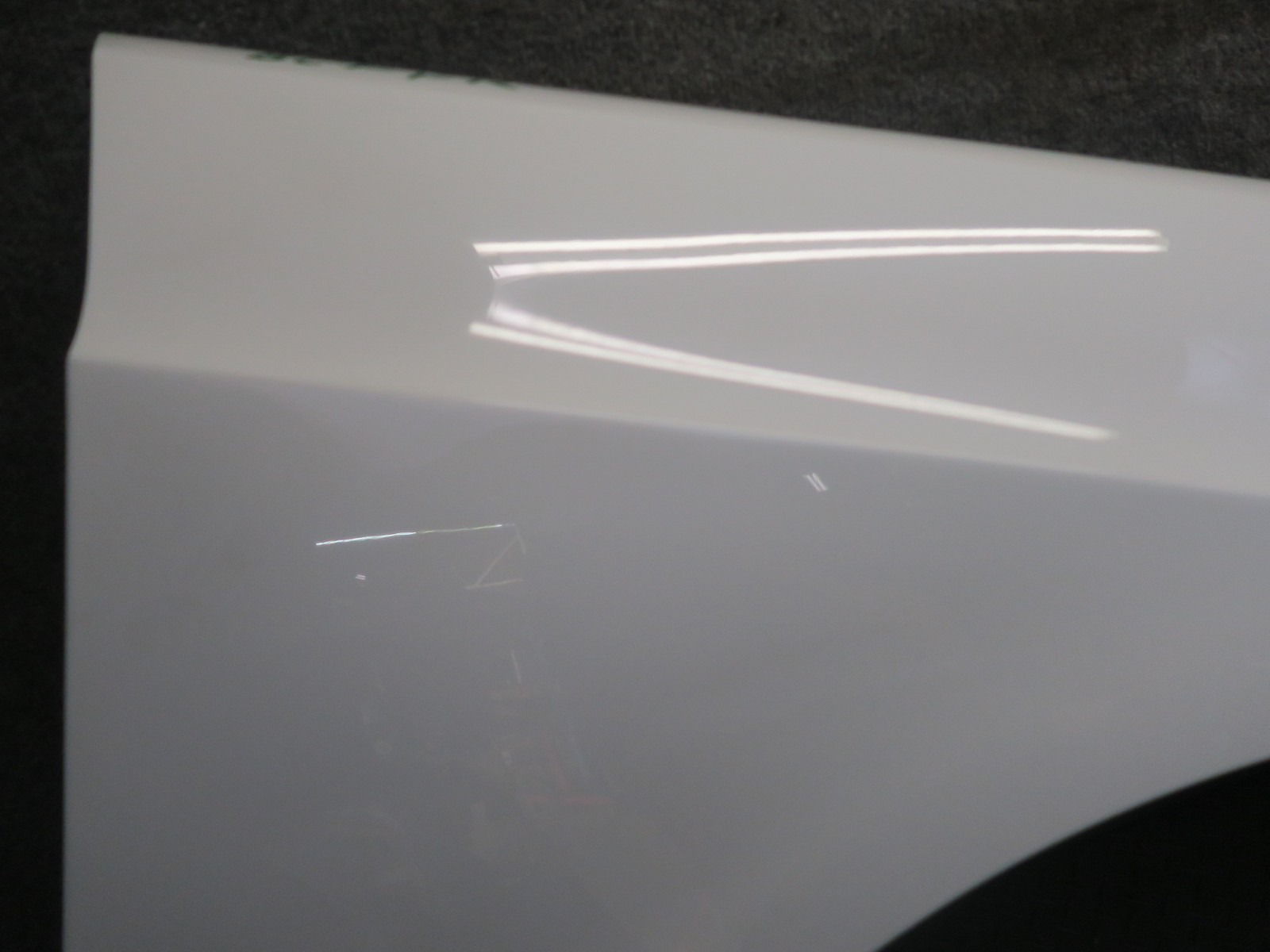 Bentley Continental GT 2003-2010 Front Right Cover panel White