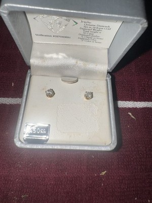 0,50ct Diamant Ohrstecker, 14k Gelbgold, runde Form, Krappenfassung