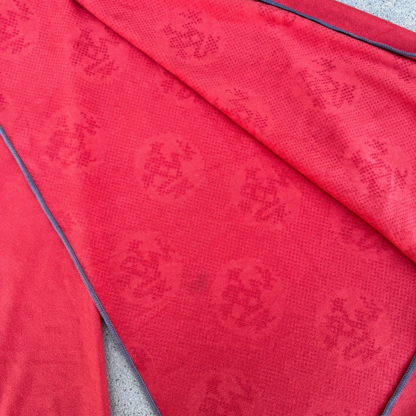 Manduka eQua Mat Towel Yoga Mat Towel Microfiber Non Slip Red