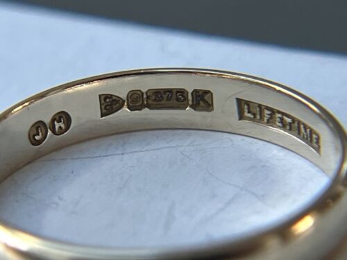 Chester Assay 9 Carat Gold Wedding Band Ring Size P 3-4mm LIFETIME - Afbeelding 1 van 18