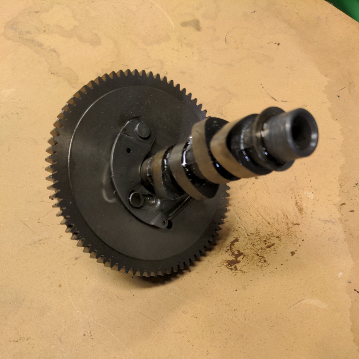 KAWASAKI CAMSHAFT 49118-7026 / 49118-7021 | eBay