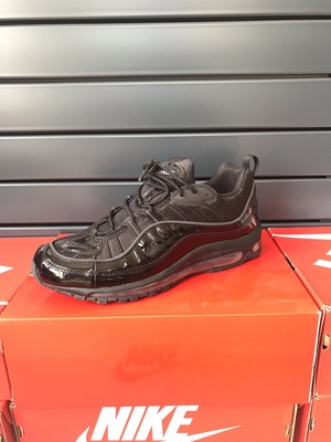 98s triple black