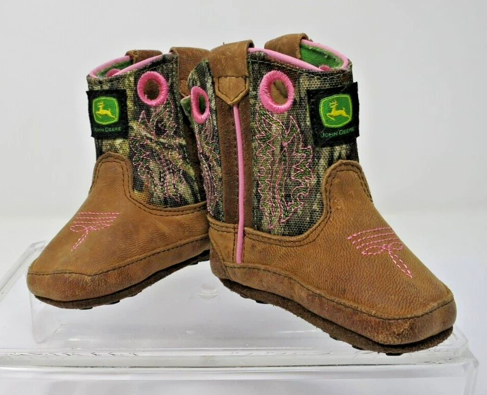 Niña John Deere Johnny Popper Mossy Roble Camuflado Cuna Botas Bebé 3M Cuero Rosa Usadas en Excelente Condición Foto 2 de 4