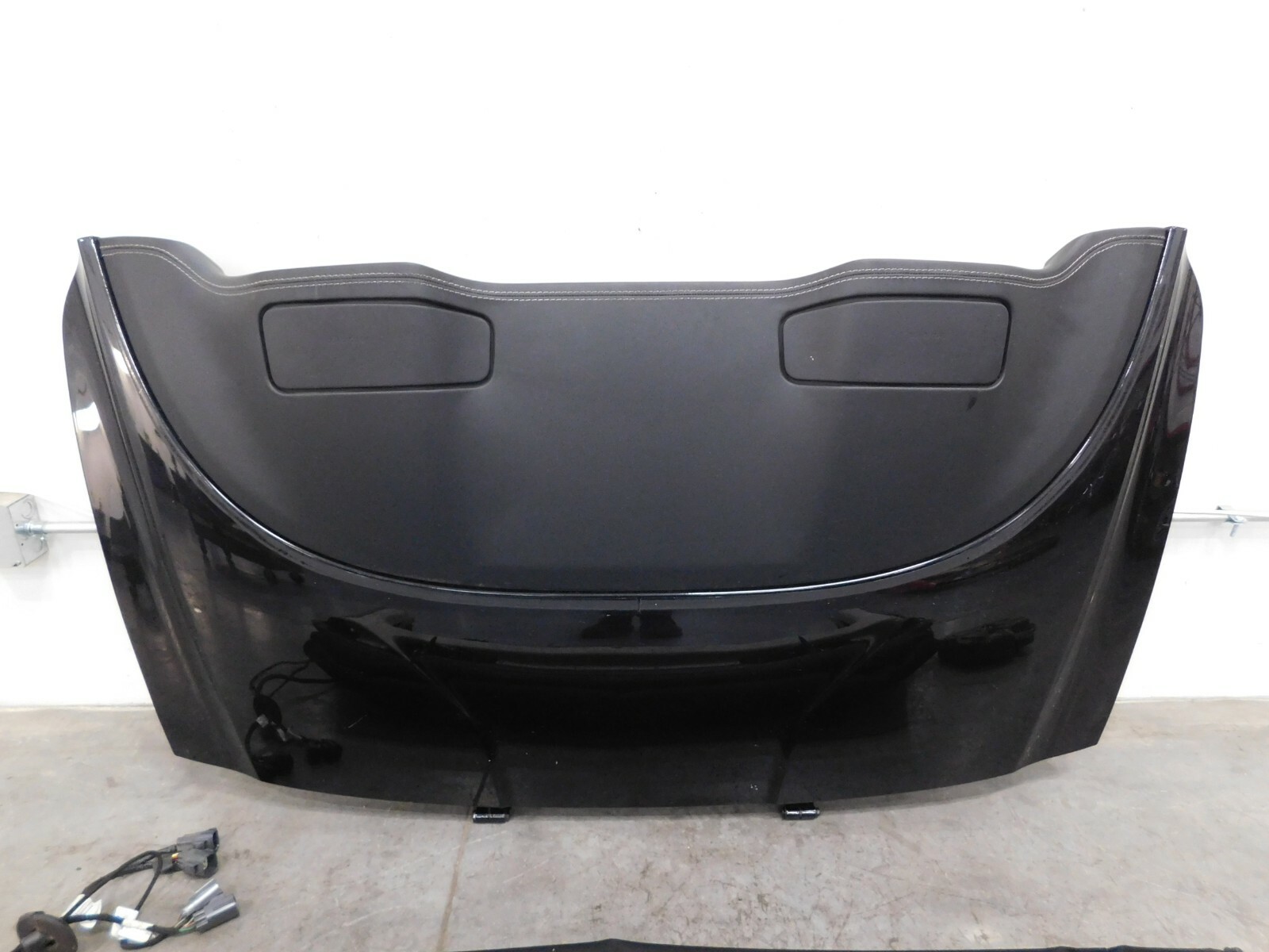 2014 12 - 18 Aston Martin V12 Vanquish Convertible Top Assembly #1697 B-2