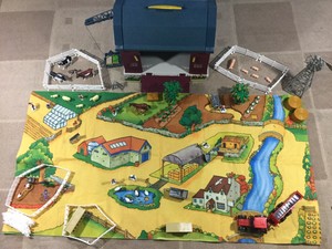 Big Barn Farm Set Huge Lot Of 200 Pieces Tractor Farm Animals