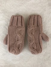pink winter gloves brand Gap kids size S