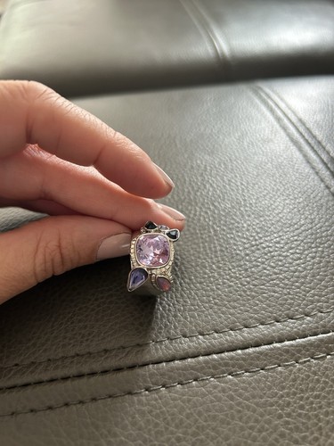 Anillo de cóctel Swarovski auténtico de moda para mujer púrpura y negro talla 58 (8) - Imagen 4 de 7