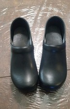 Dansko Unisex Professional Black Leather Clogs Size 42 US 11.5-12 W 8.5-9 M