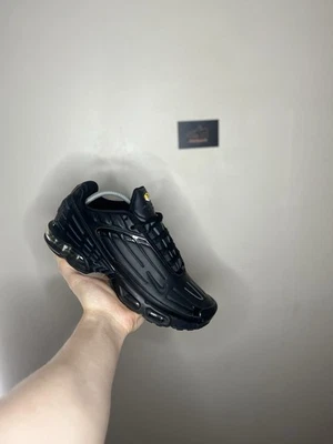 Nike Air Max Plus Tn 3 Cuir Noir {2022} - UK 11 Sans Boîte | Livraison Rapide 🚚 - Photo 1/4