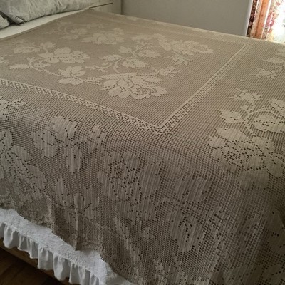 Vintage Ecru Crocheted Bedspread