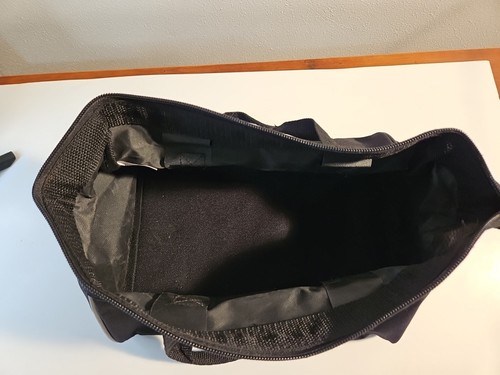 DEWALT Heavy Duty Nylon Small Tool Bag Tote Bag 11” x 8.5” x 6” - Picture 7 of 12