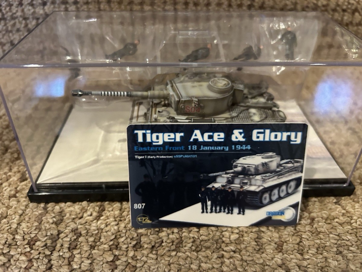 Dragon Armor 1 72 Cyber Hobby 60145 Tiger Ace & Glory Michael