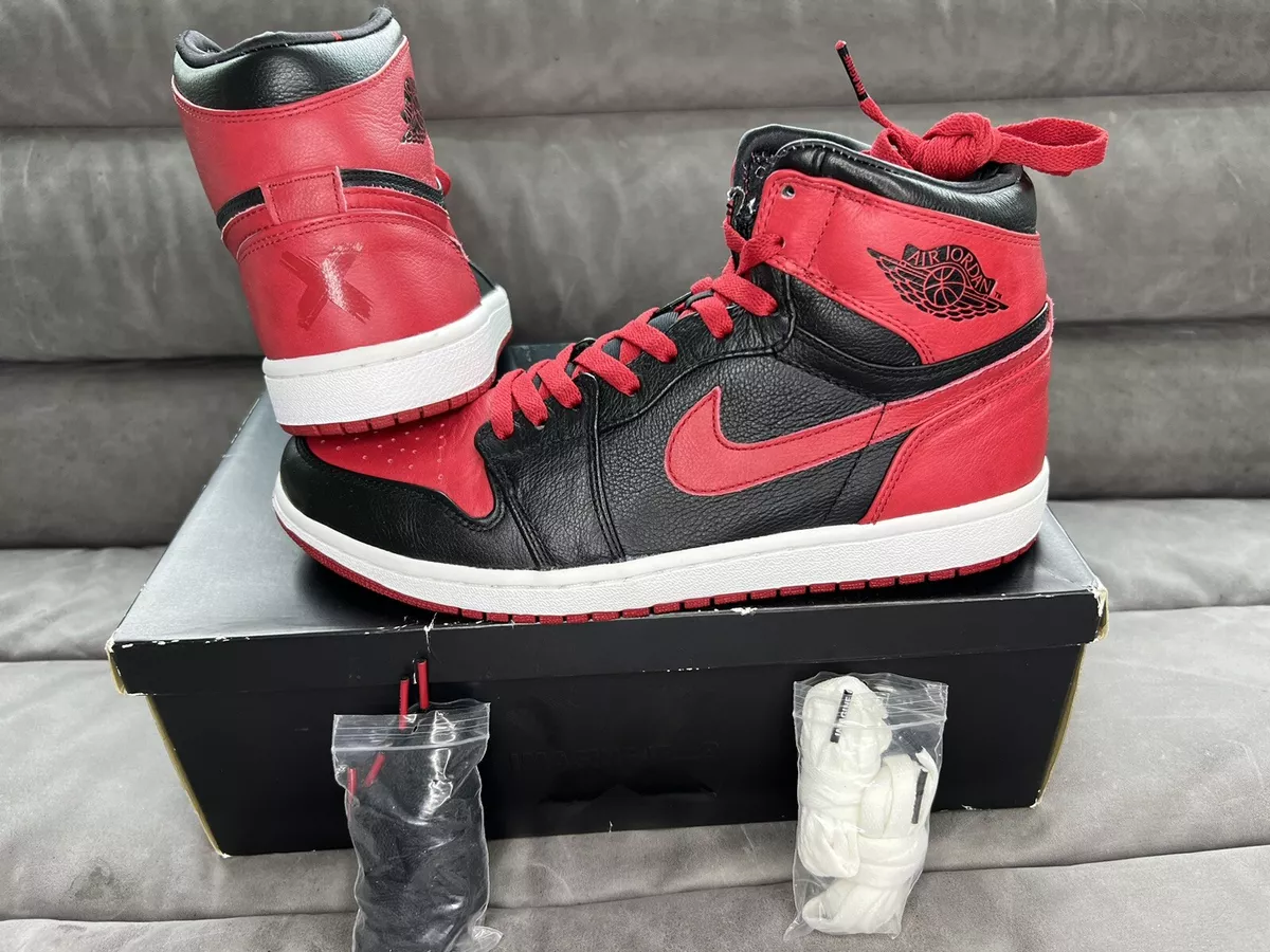 AIR JORDAN 1 BANNED