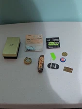 vintage lot of misc items