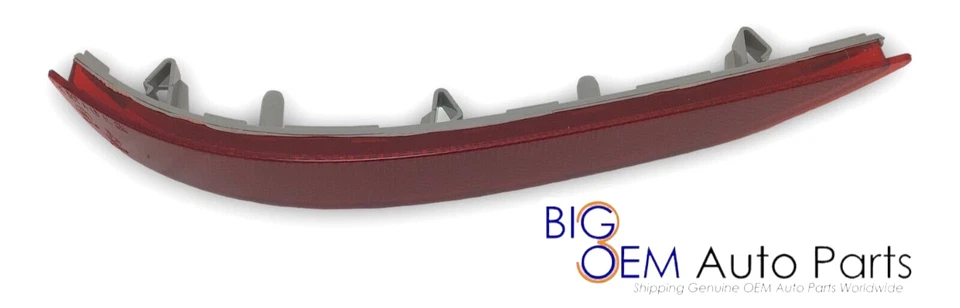 Reflector de parachoques inferior trasero para conductor Chevrolet Equinox 2018-2024 OEM 84306358 Foto 2 de 4