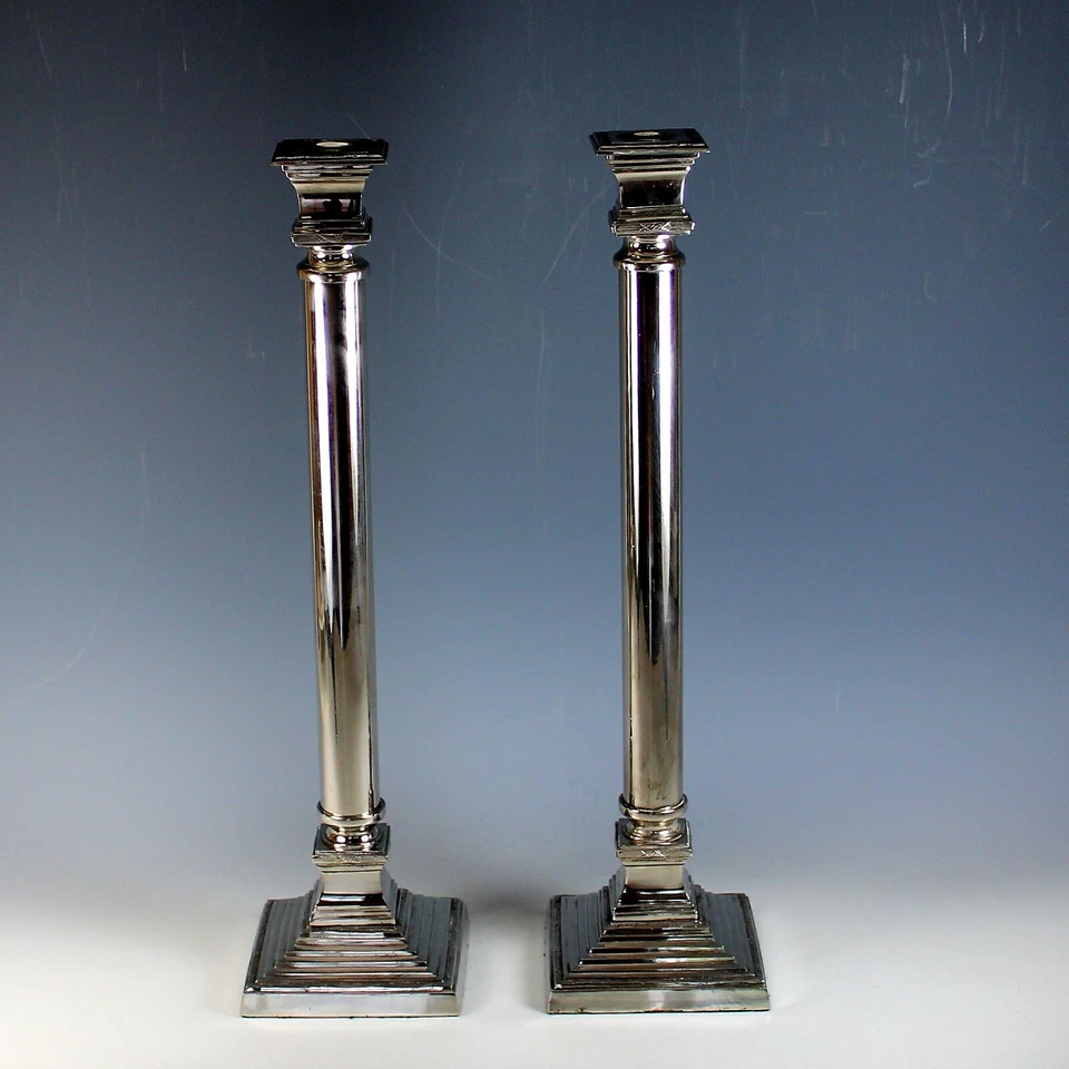 Par de candelabros grandes plateados juego de candelabros 21" de alto Foto 2 de 4