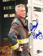 DAVID EIGENBERG signed (CHICAGO FIRE) Hermann 8X10 photo BECKETT BAS BJ79414
