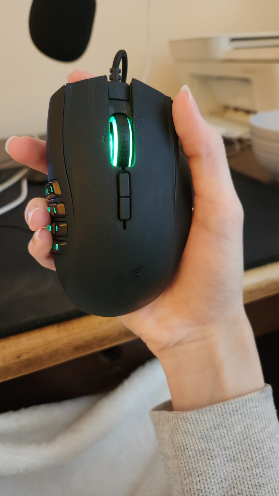 Razer Naga Epic Chroma Wired Gaming Mouse Black 19 Programma