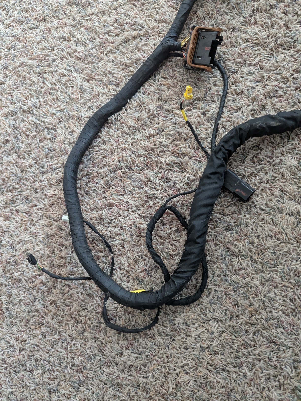 Maserati GranTurismo 2010-2012 Door cable