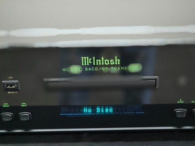 McIntosh MCT500 CD / SACD Transport - Excellent BRAND NEW