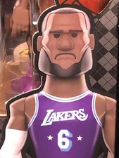 FUNKO GOLD - LeBron James (City Uniform) NBA Chase Premium Vinyl Figure 2021