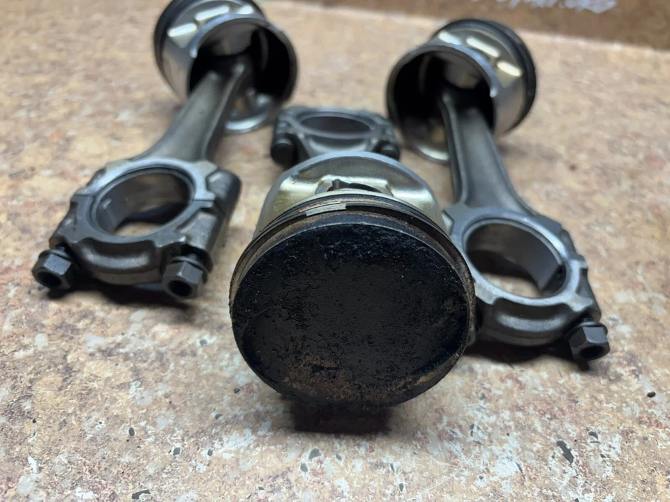 1988 BMW K75S K 75 S K75 Engine Piston Head Rods D1 - Image 3 of 4