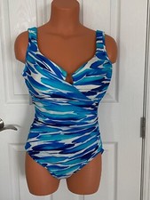 Miraclesuit Escape UW Padded Cup 1 Pce Swimsuit Variety of Colors  Sizes NWT