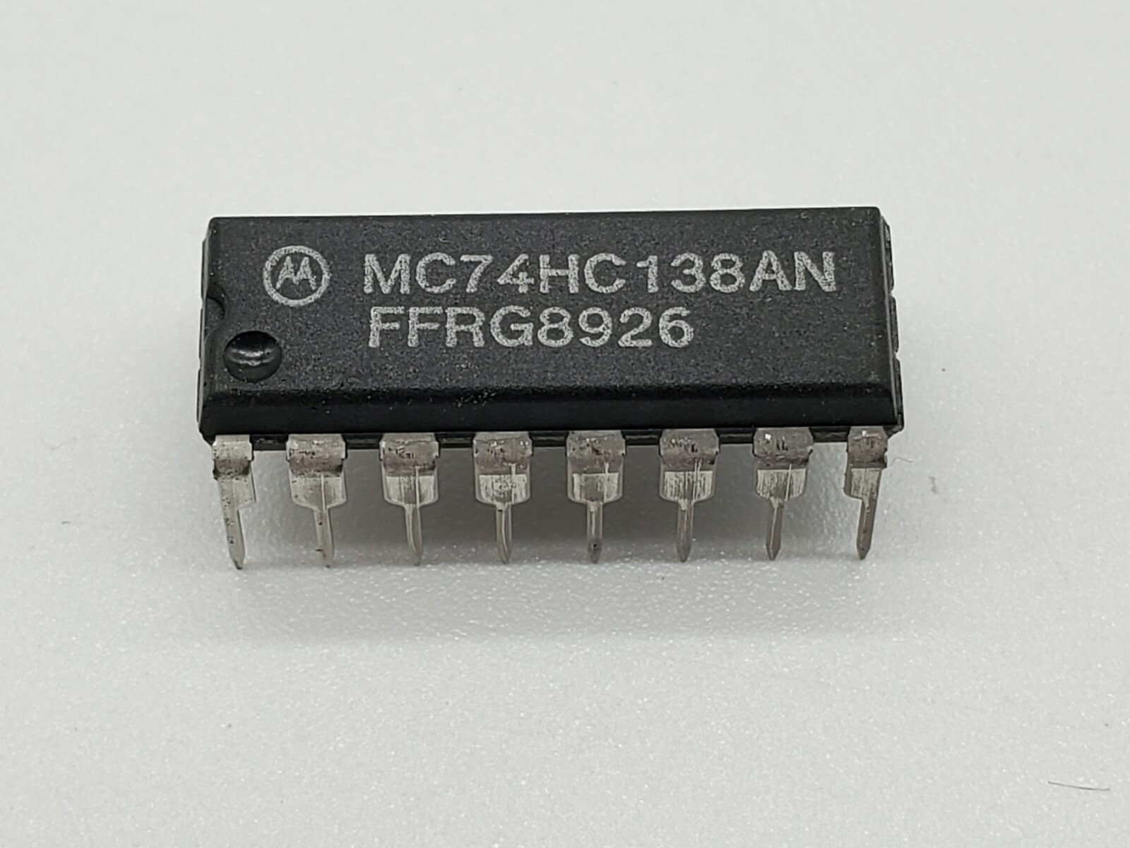 Motorola MC 74HC138 AN 1 of 8 Decoder, Demultiplexer 1 lot of 2 for $10 ...