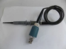 TEKTRONIX P6006 BNC 3.5 10 X 7pf 10MΩ SCREW-ON 013-0071-00 