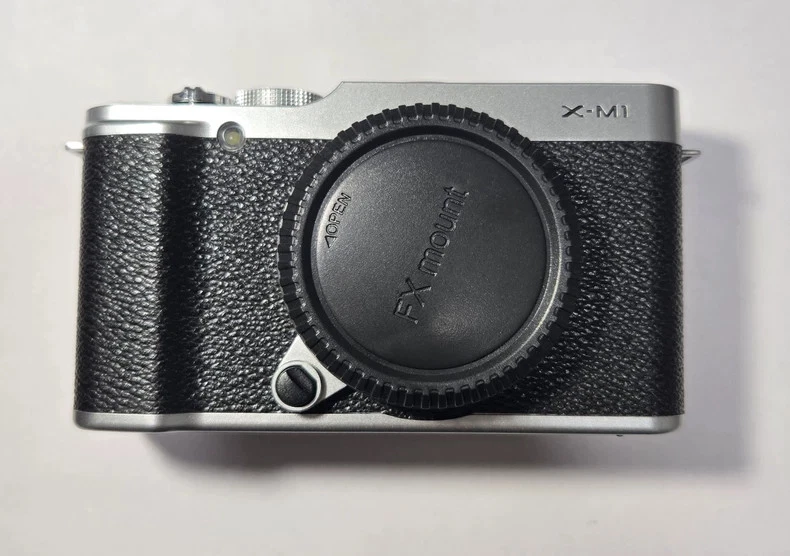25+ Fujifilm X-M1 14-16.9MP Digital Cameras for sale | Updated Oct