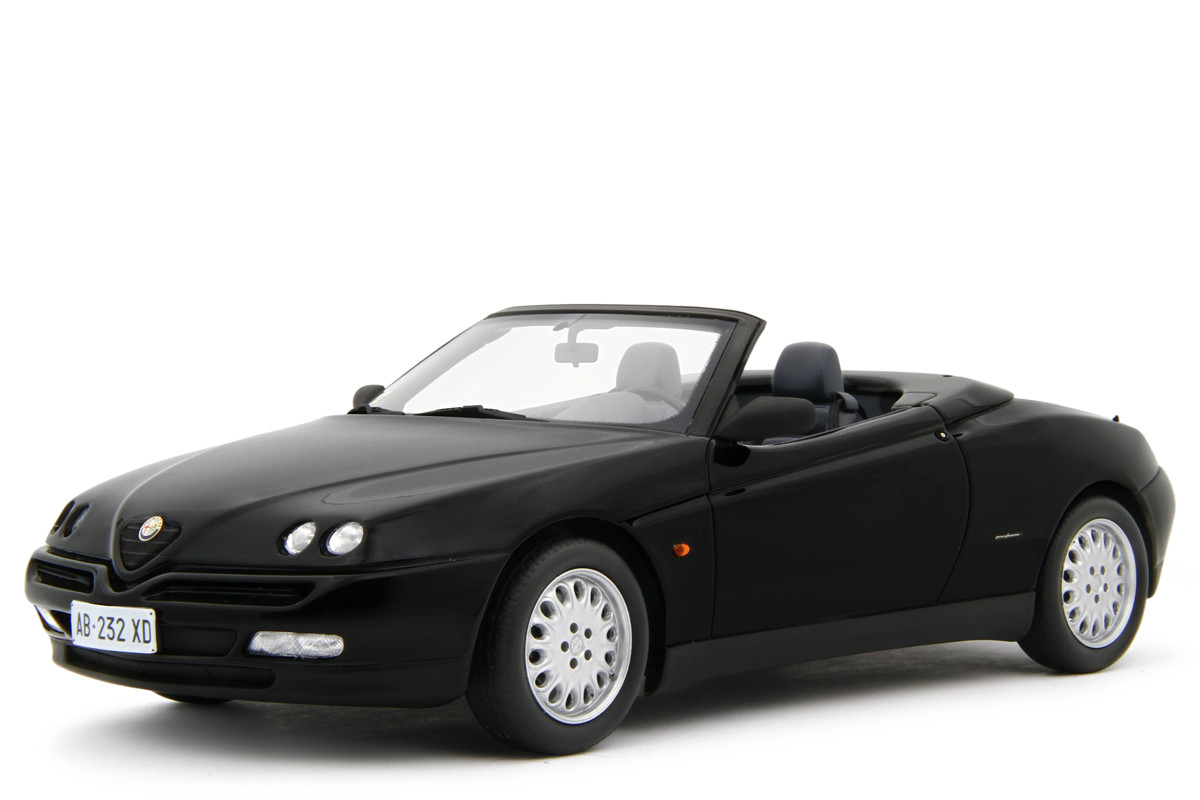 Miniature Alfa Romeo Spider 1:18 Laudoracing LM193C de 1995
