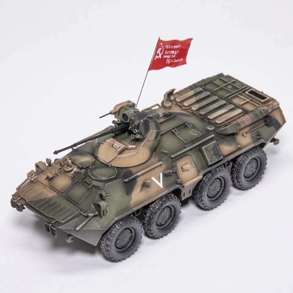 ARTISAN 1/72 Russian BTR-80A Armored Vehicle + Red Flag Painted Finished Model - Image 3 of 4