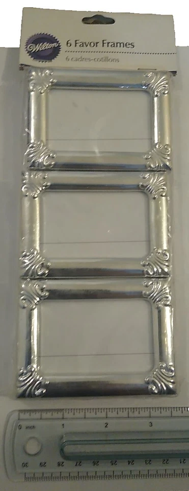 Pacote com 6 molduras para ocasiões especiais! Ou todas as ocasiões (marca Wilton) - Imagem 4 de 4