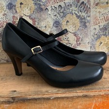 clarks chorus jazz black patent