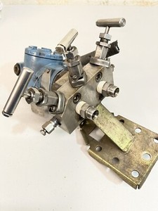 Rosemount 3051 pressure transmitter  Max WP - 2,000 Psi.  CD1A22A1AQ4A1721