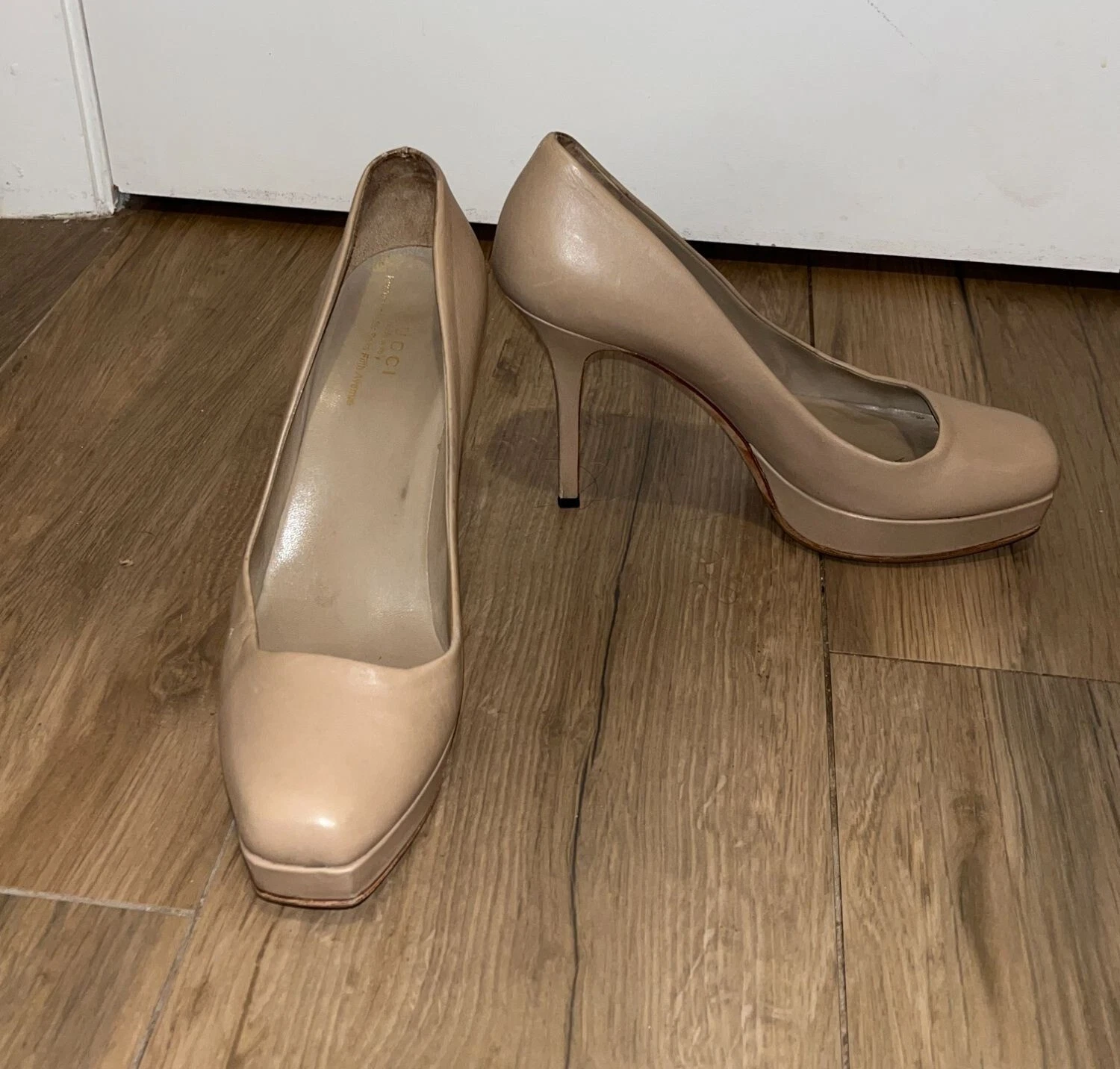 Escarpins femme Gucci plateforme cuir nude talon haut chaussures authentiques pointure 8,5