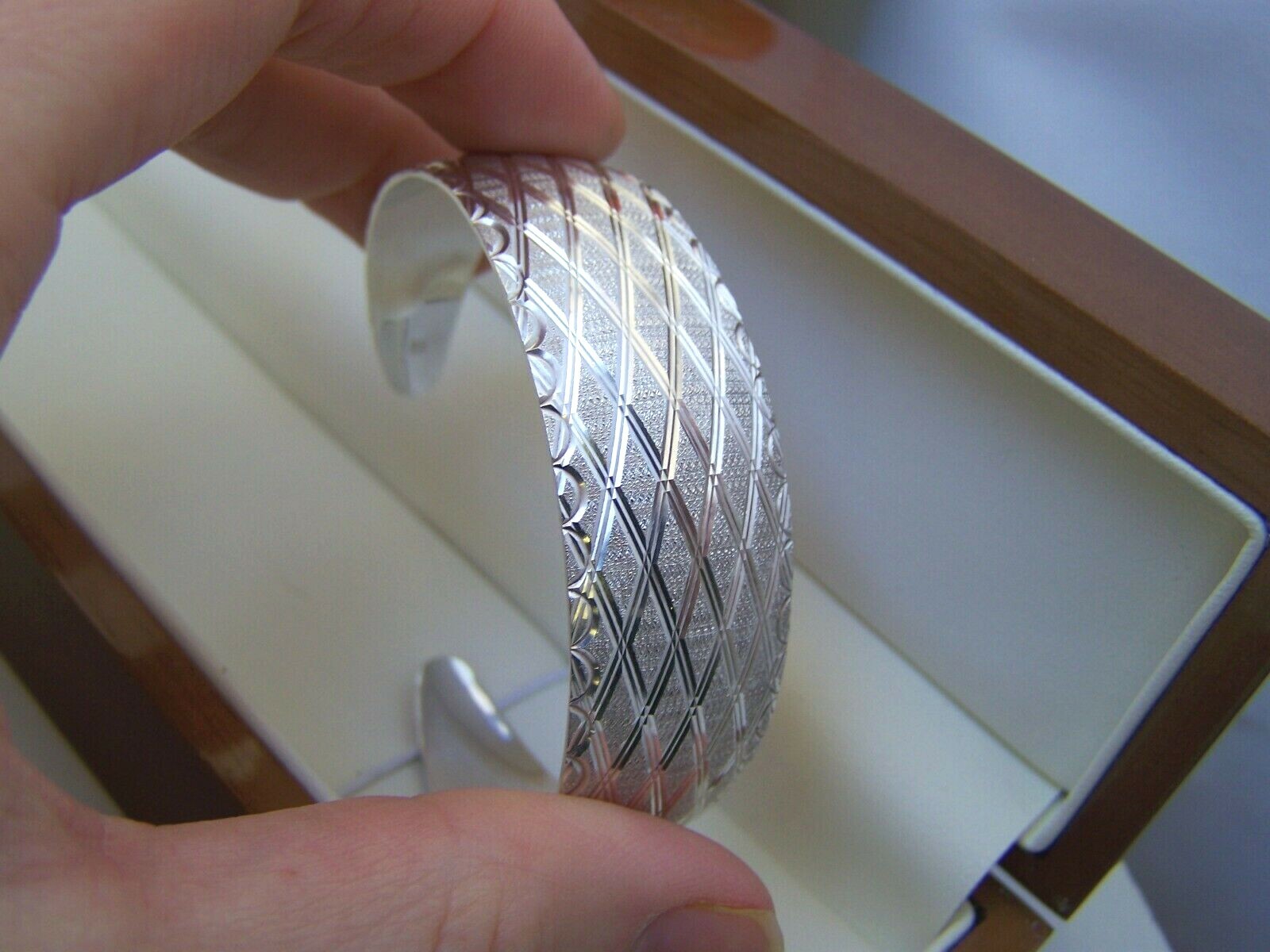 SOLID STERLING SILVER MODERNIST PATTERNED BRACELE… - image 1