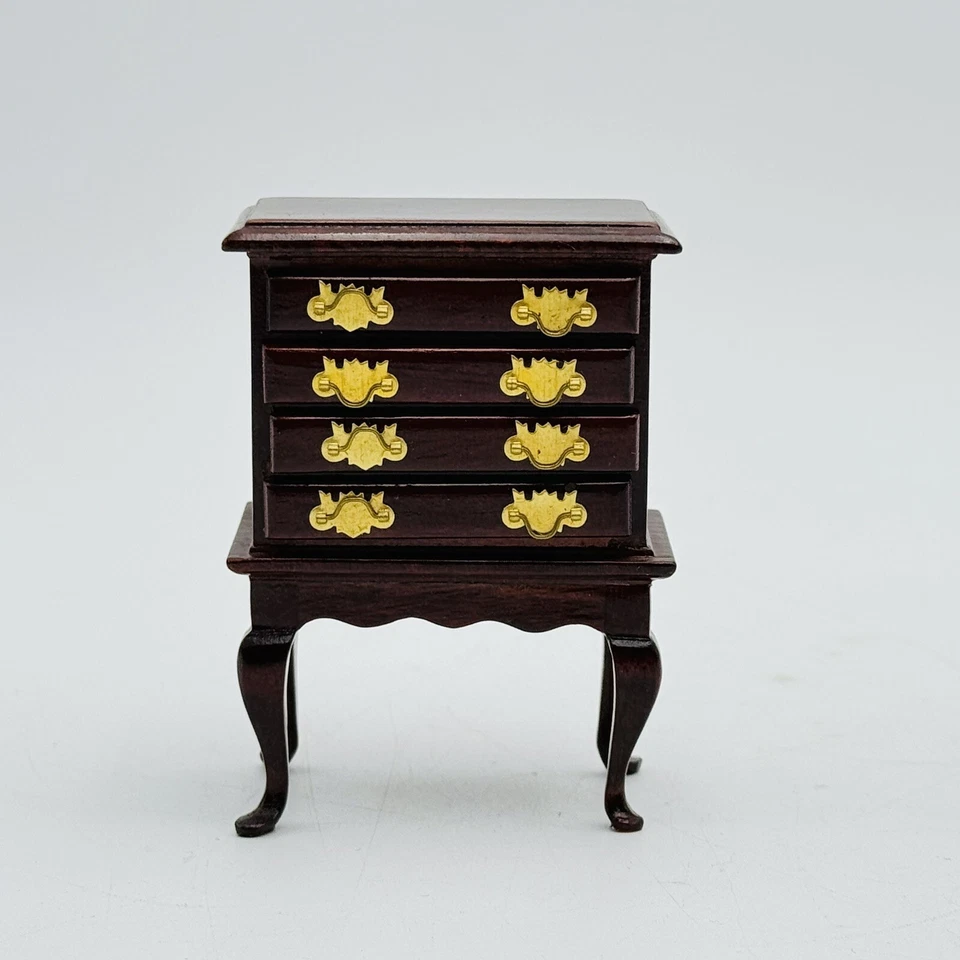 娃娃屋微型安妮女王桃花心木胸部1:12罕见梳妆台 — 第 3/4 张图片