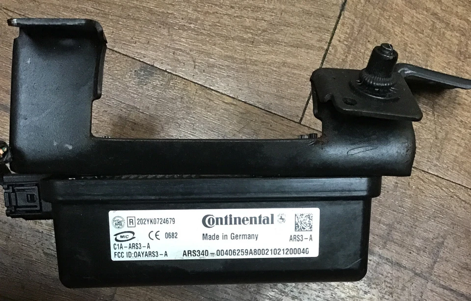 Módulo de control de crucero adaptativo Hyundai Genesis 2009-2011 96400-3N100 OEM Foto 2 de 3