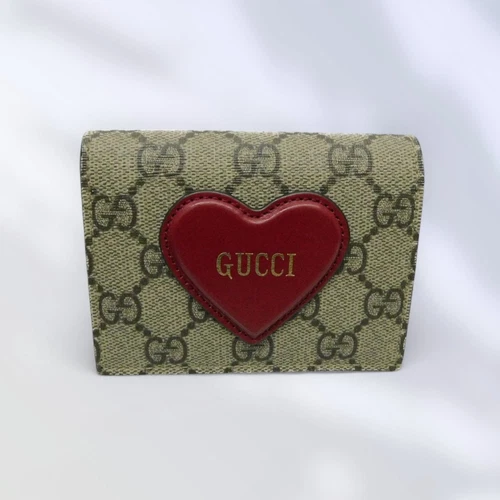 Gucci 648848 Mini Portefeuille Motif Coeur GG Suprême Marron Rouge Or Porte Carte