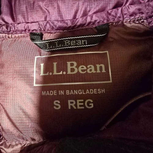 Women's L.L. Bean Purple Wine 850 Goose Down Puffer Coat | Size Small - Picture 8 of 11