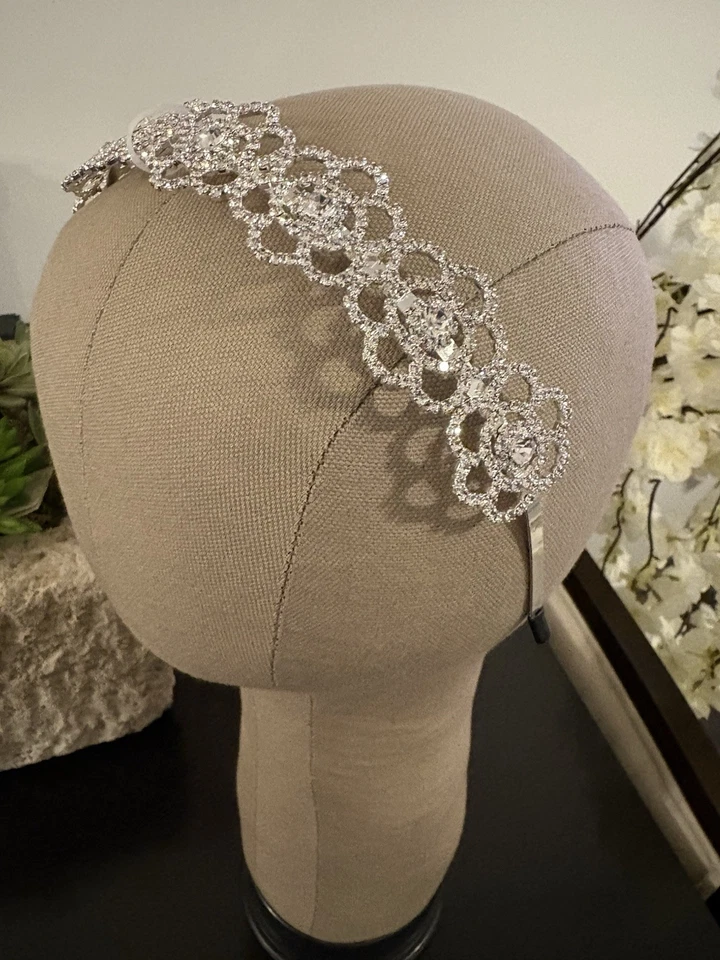diademas de diamantes de imitación para mujer Foto 4 de 4