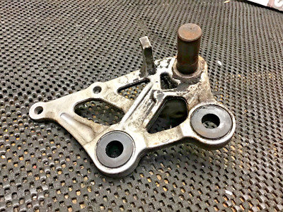 Honda CBR1000F 1992 OSF Fußrastenhalterung vorne rechts komplett Bike gestreift 28021 T61