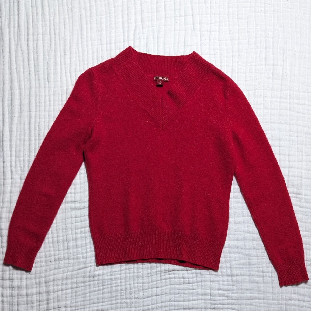 Merona Womens 100% Cashmere Sweater Size S Red V-Neck Long Sleeve Holiday |  eBay