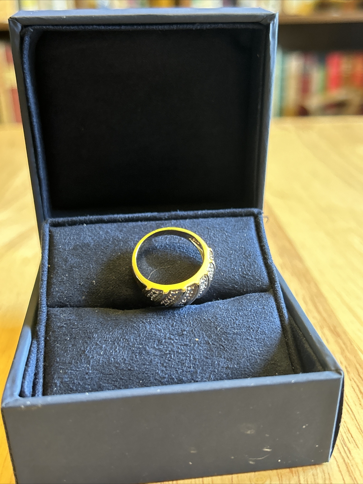 .925 Solid Silver Two-tone Gold/Silver Ring Size … - image 3