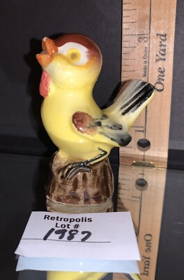 Hand Painted Ceramic Yellow SINGING Baby Bird Figurine Vintage
