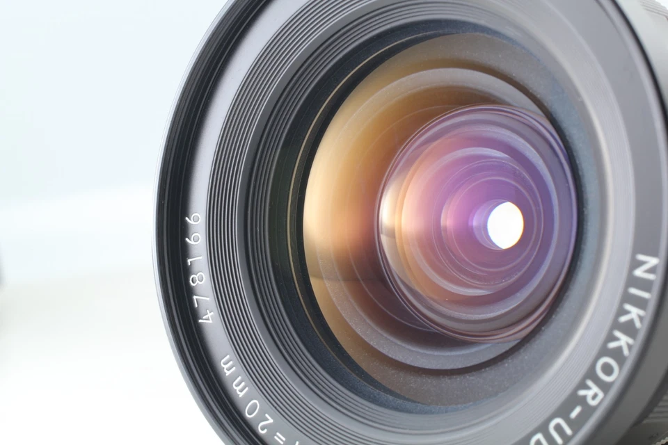 【CASI COMO NUEVO-】Nikon Nikkor-UD Auto 20mm f/3.5 Non-Ai lente gran angular d... - Imagen 2 de 4